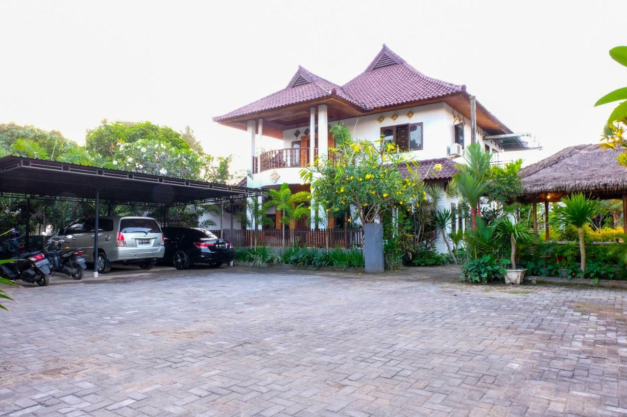 Friends Beach Hotel Kuta  Exteriér fotografie