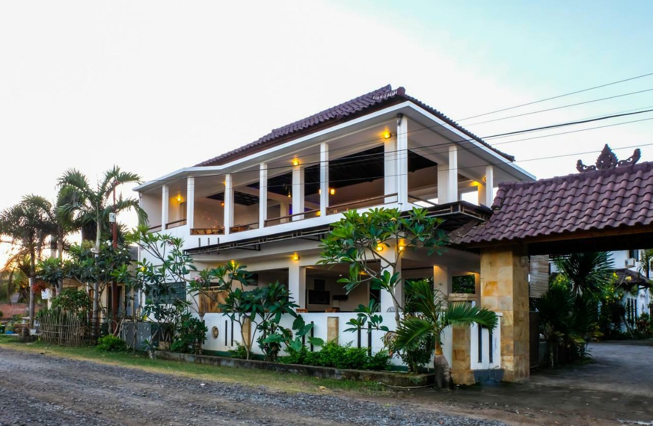 Friends Beach Hotel Kuta  Exteriér fotografie